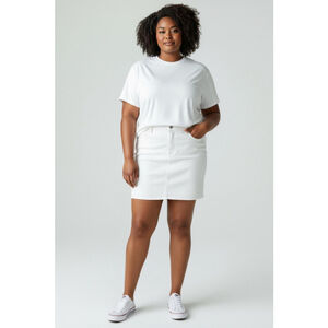 EUC Torrid Mini “Optic” White Denim/Jean Skirt Plus Size 18W